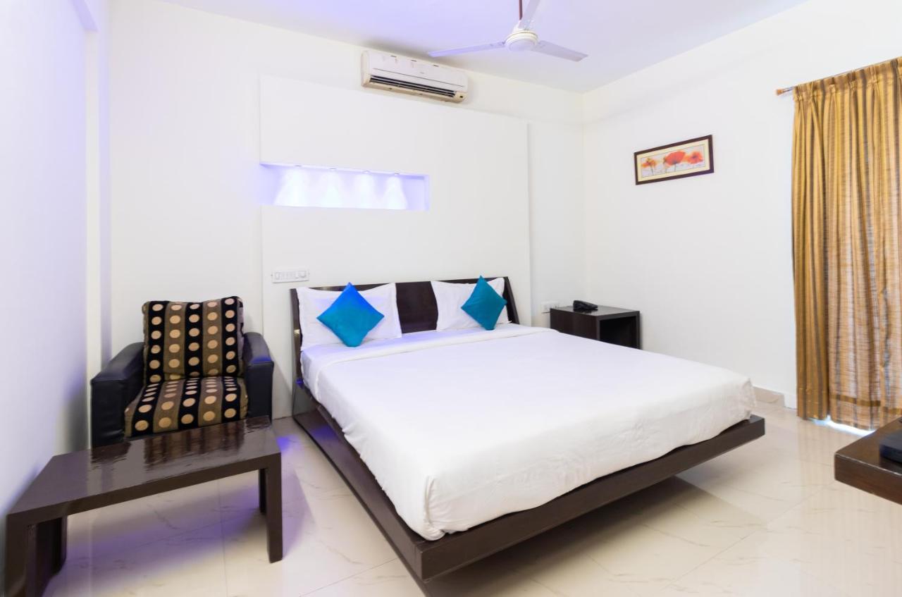 Sanctum Suites Domlur Bengaluru Pokój zdjęcie
